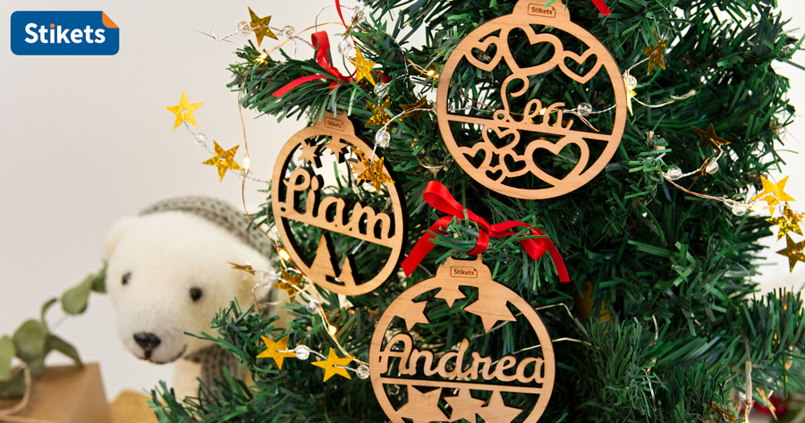 Kerstversiering slingers - set 2x stuks - kerstklokken en rendieren - 300 cm p/stuk - papier bestellen Kerstversiering slingers - set 2x stuks - kerstklokken en rendieren - 300 cm p/stuk - papier bestellen